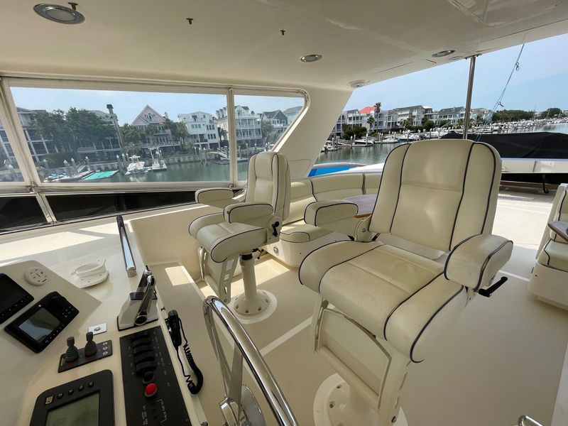 2005 Marlow 70 Explorer