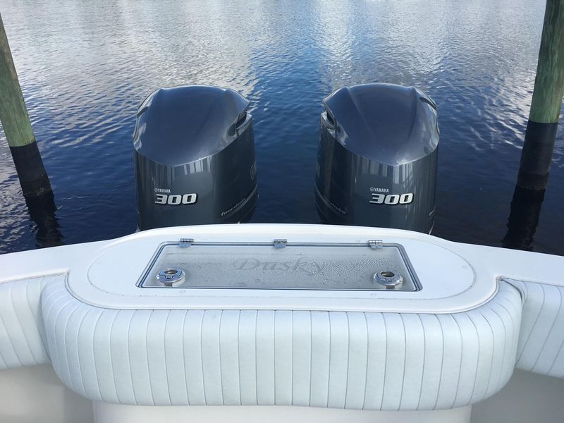 2015 Dusky 33 Center Console