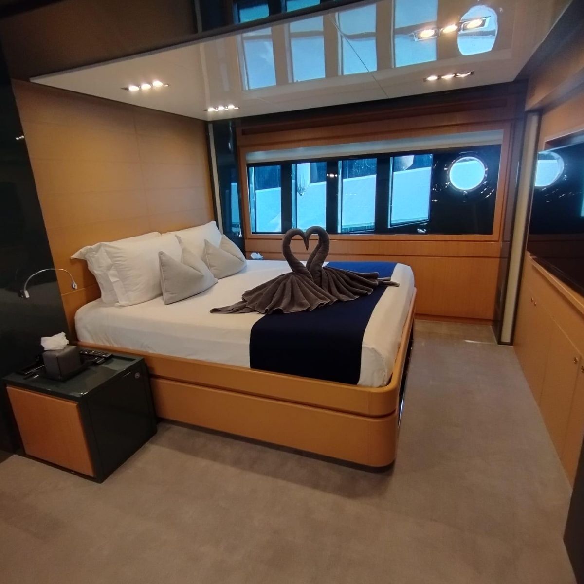 2010 Riva 88 