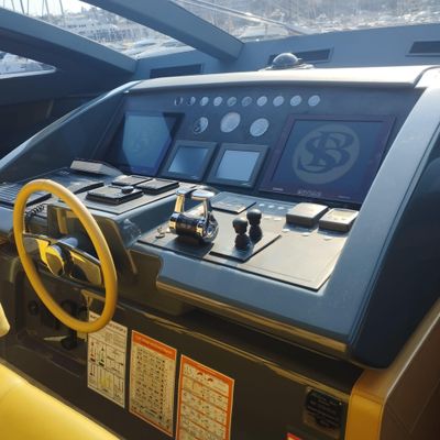 Yacht