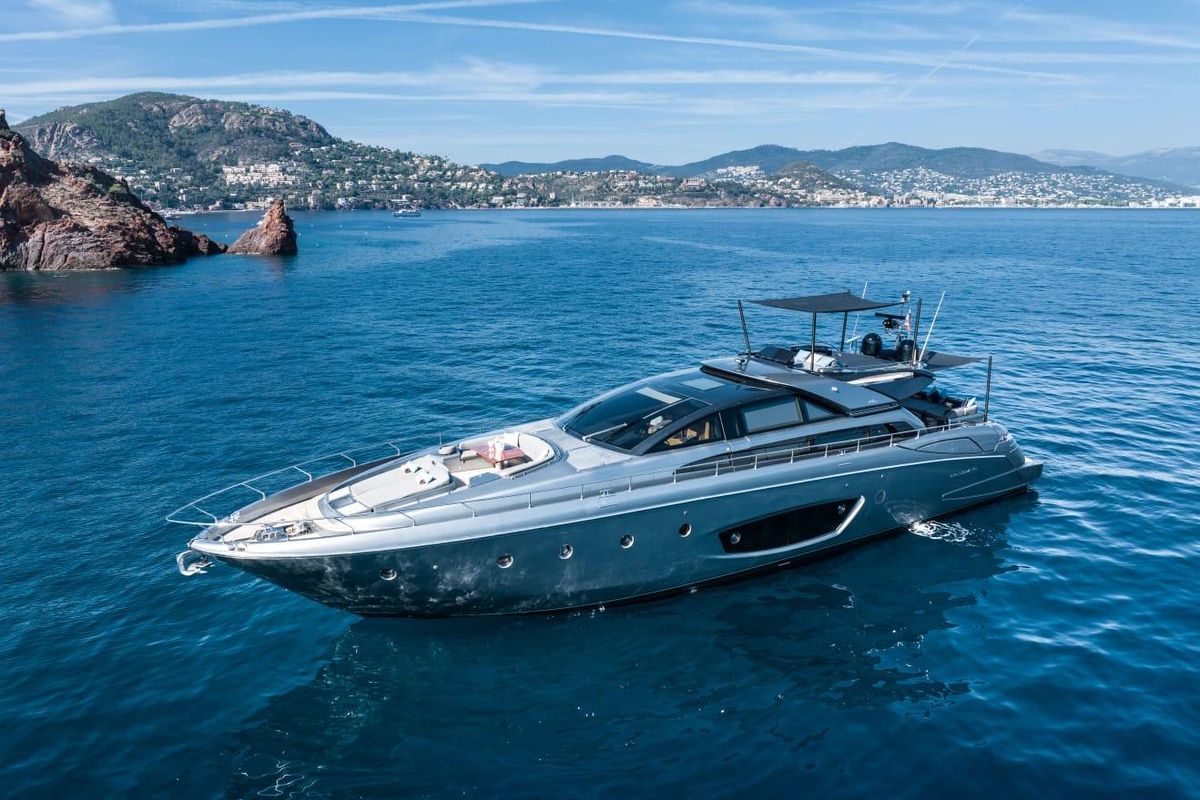 2010 Riva 88 