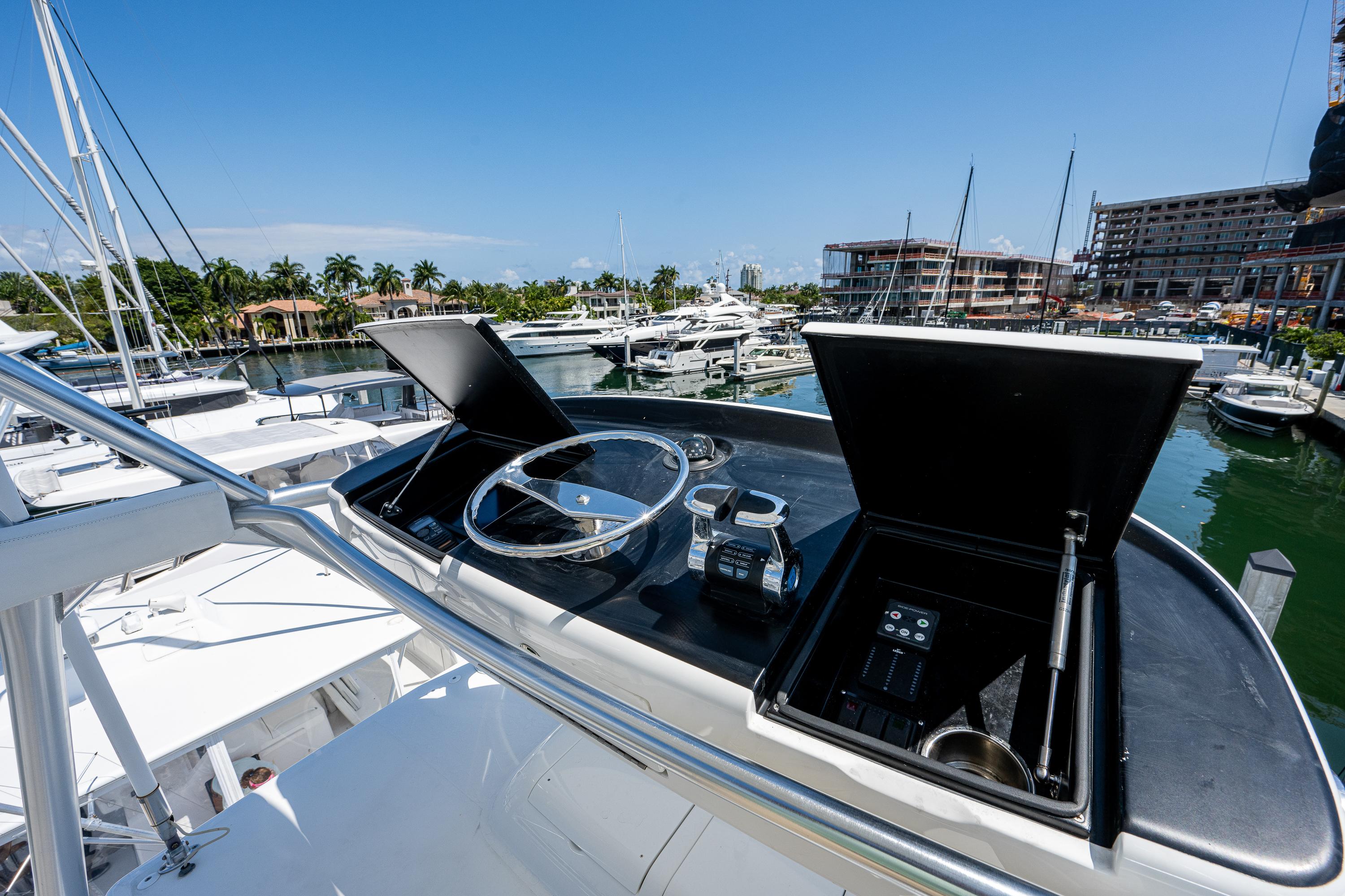 2016 Viking 55 Convertible Convertible for sale - YachtWorld