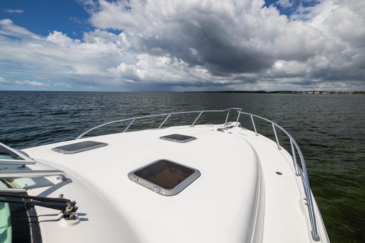 2005 Tiara Yachts 42 