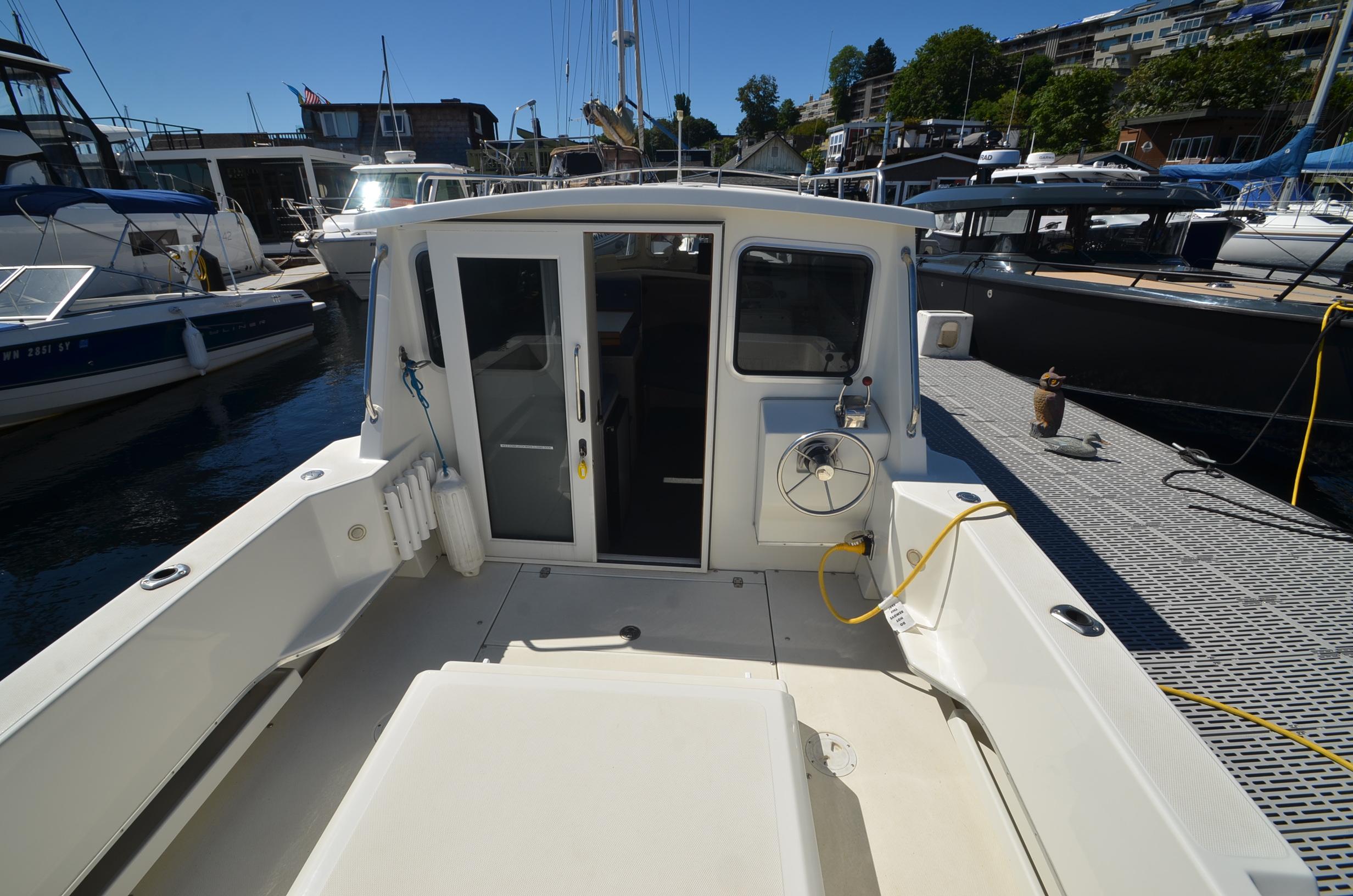 2005 SeaSport Explorer 2400 Saltwater Fishing for sale YachtWorld