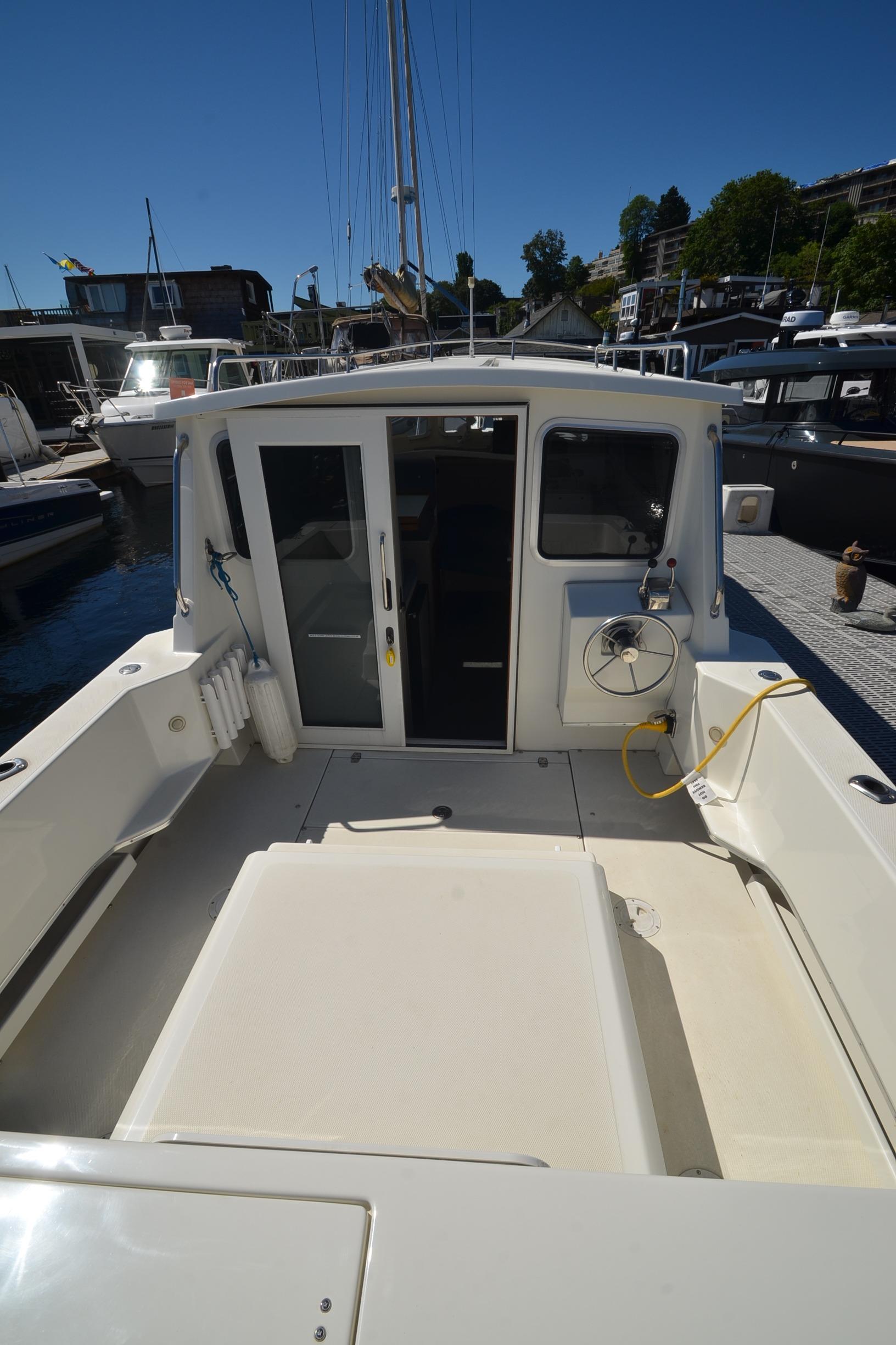2005 SeaSport Explorer 2400 Saltwater Fishing for sale YachtWorld