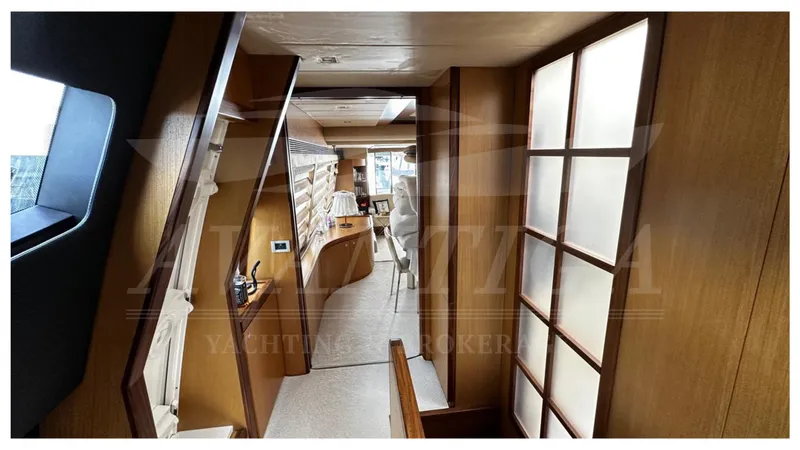  Yacht Photos Pics Interior of 2008 Ferretti Yachts 731, featuring elegant wood paneling and modern design.