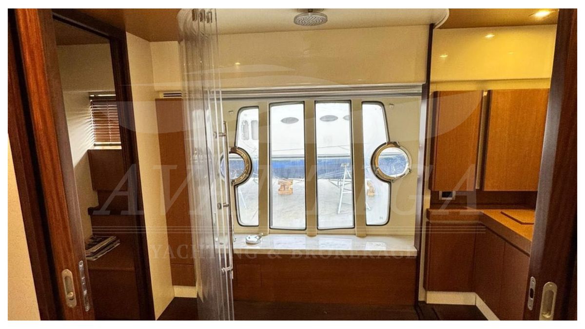 2008 Ferretti Yachts 74 