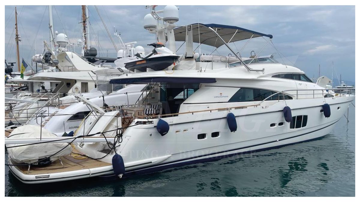 2009 Fairline 72 