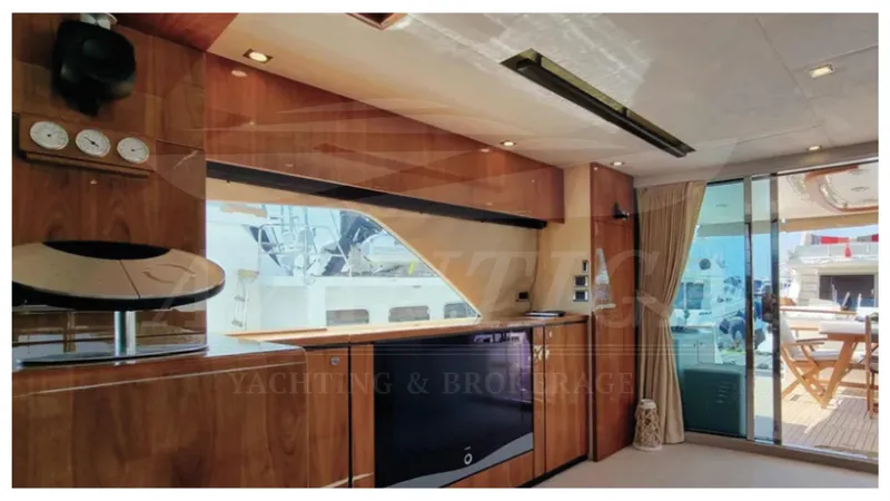  Yacht Photos Pics Fairline Squadron 78