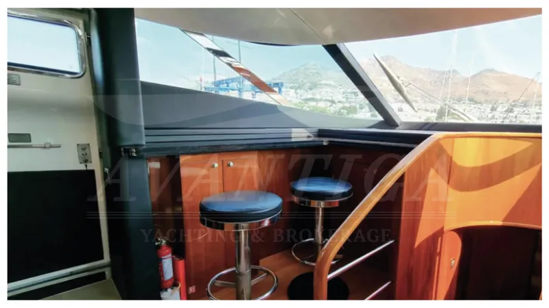  Yacht Photos Pics Fairline Squadron 78