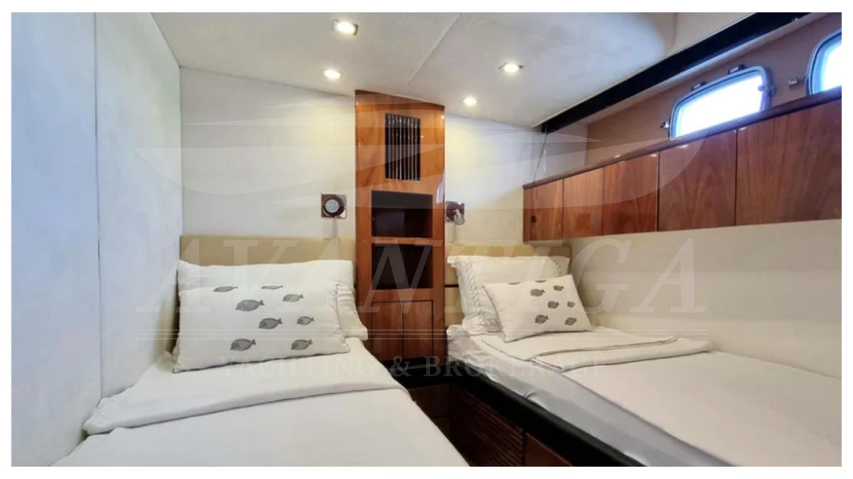 2009 Fairline 72 