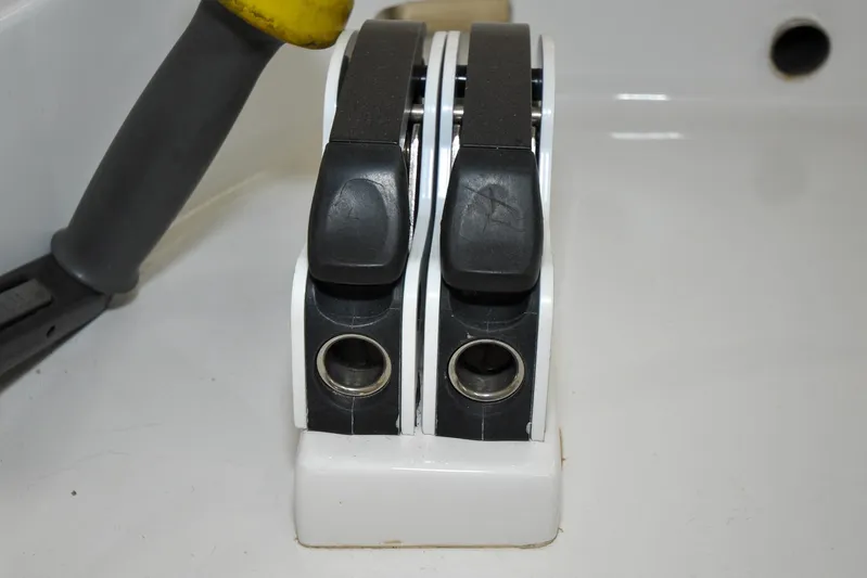 Night Train Yacht Photos Pics Throttle controls on a 1986 Hinckley Sou'wester 51 yacht.