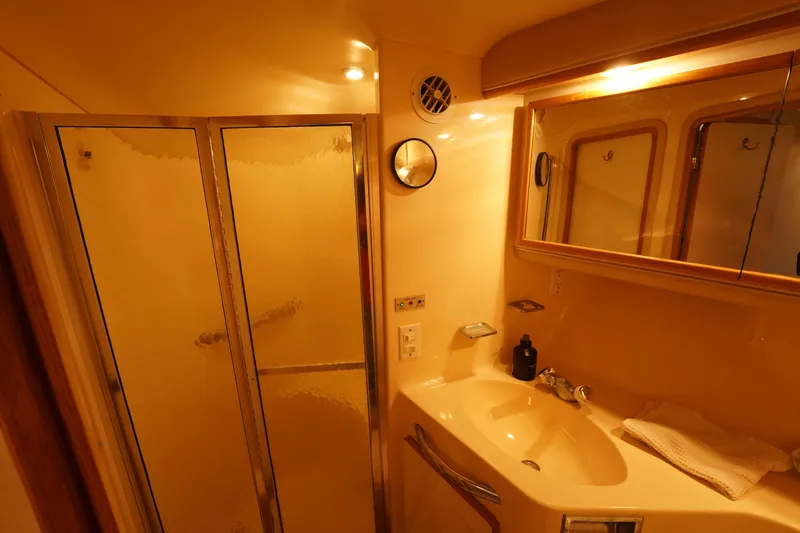 Pearl Yacht Photos Pics 