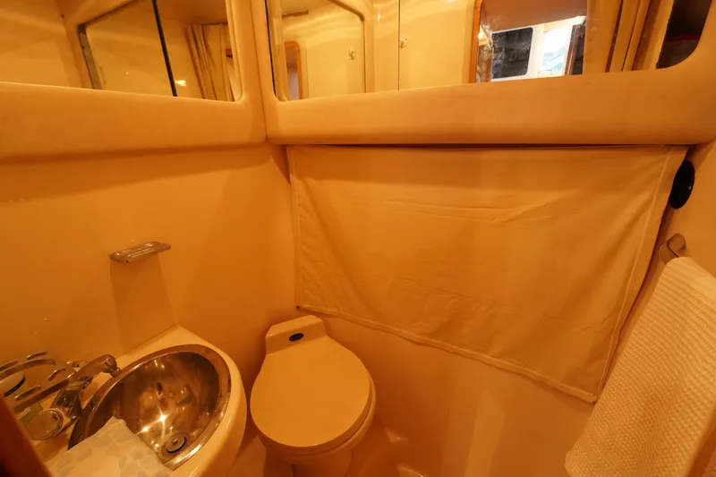 Pearl Yacht Photos Pics 