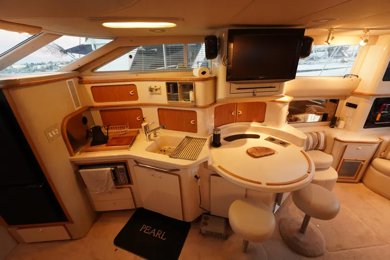 Pearl Yacht Photos Pics 