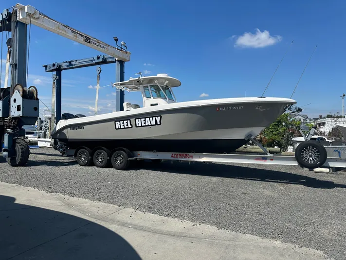 Reel Heavy Yacht Photos Pics 