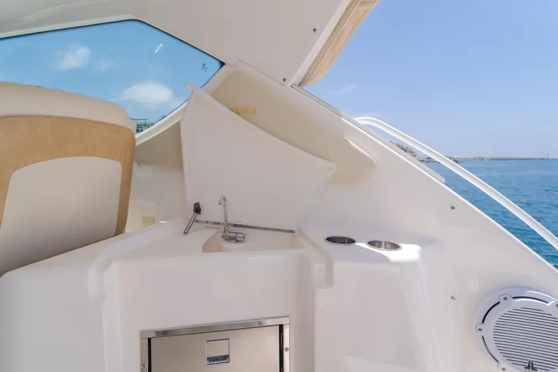 Worked The Plan Yacht Photos Pics 2009 Tiara Yachts 3900 Sovran interior with sink and ocean view.