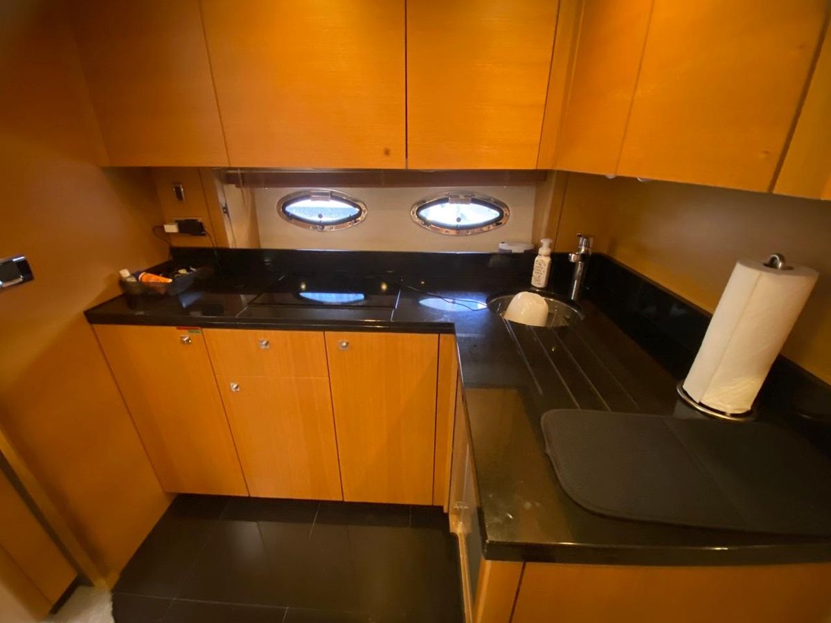 2014 Sunseeker 48 