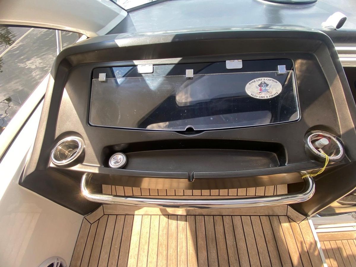 2014 Sunseeker 48 