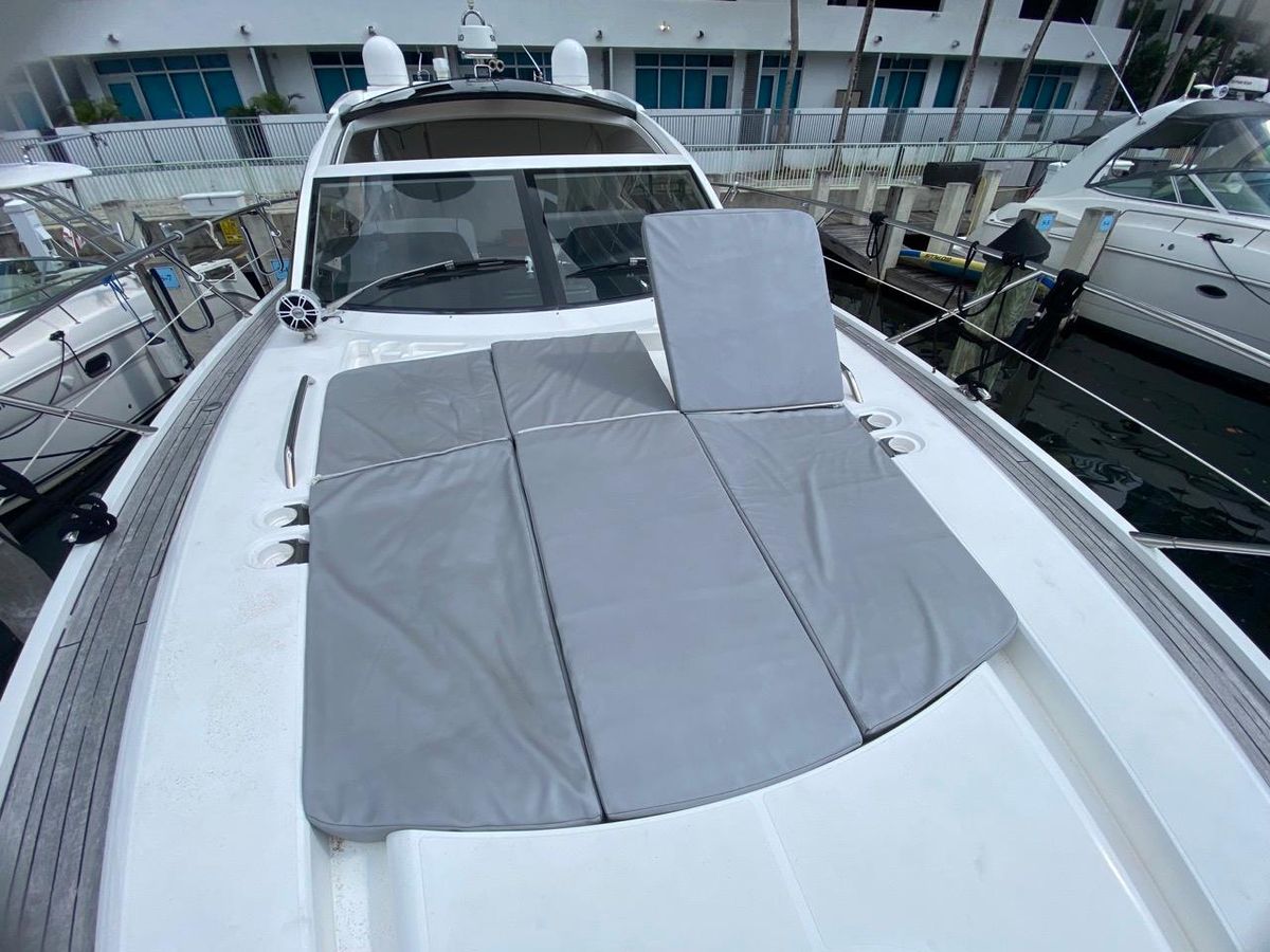 2014 Sunseeker 48 