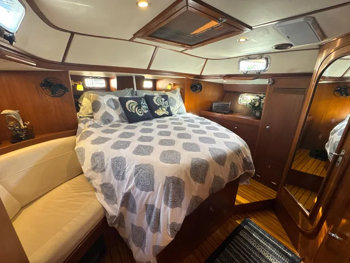 Ocean Leaper Yacht Photos Pics 