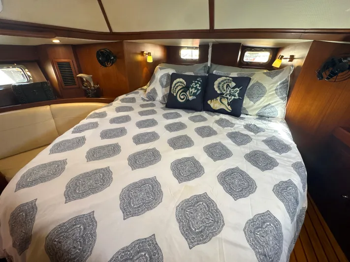 Ocean Leaper Yacht Photos Pics 