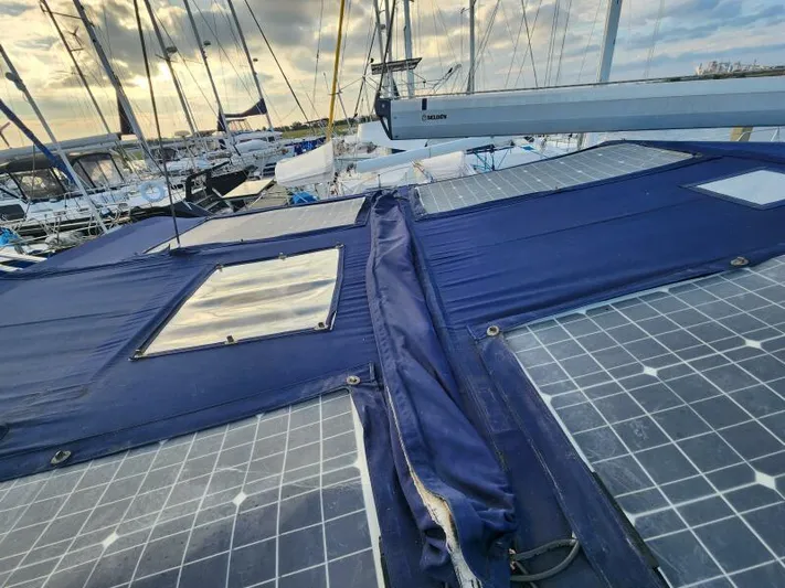 Soleyah Yacht Photos Pics 