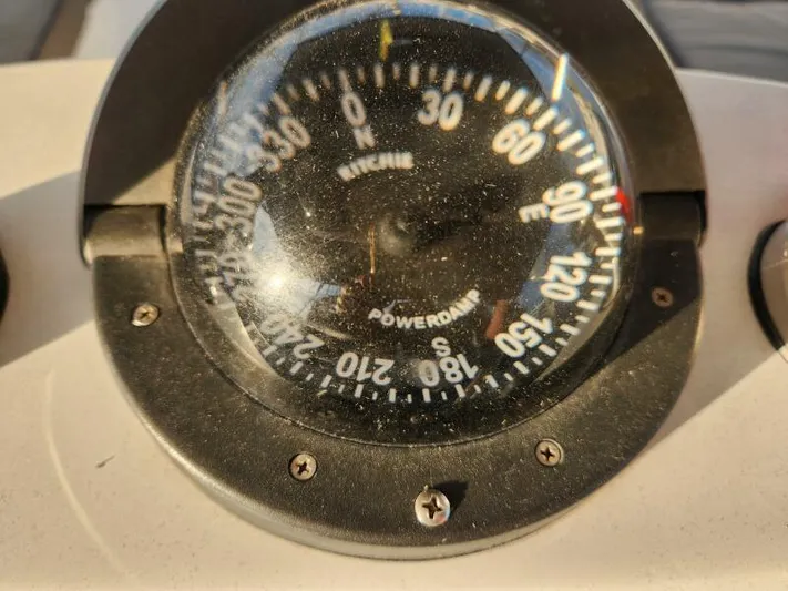 Soleyah Yacht Photos Pics 