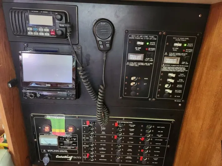 Soleyah Yacht Photos Pics 