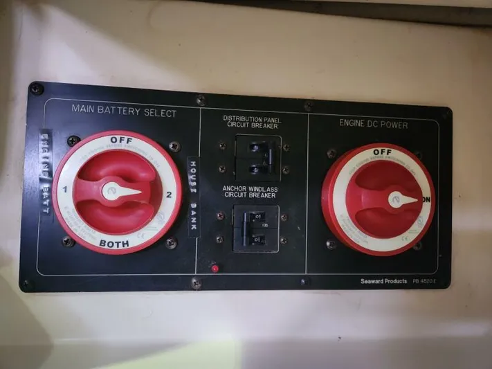 Soleyah Yacht Photos Pics 