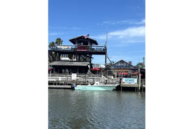 NauticStar 2602 Legacy