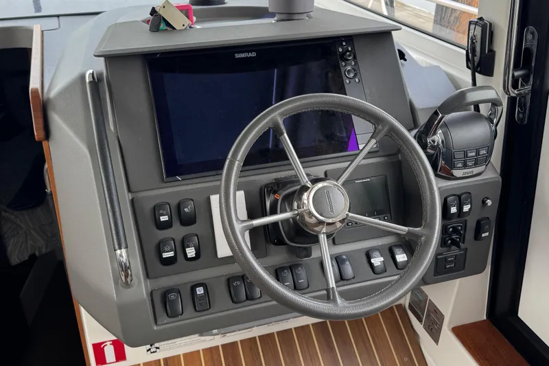 Timbermaiden Yacht Photos Pics 