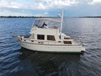 Marine Trader 34