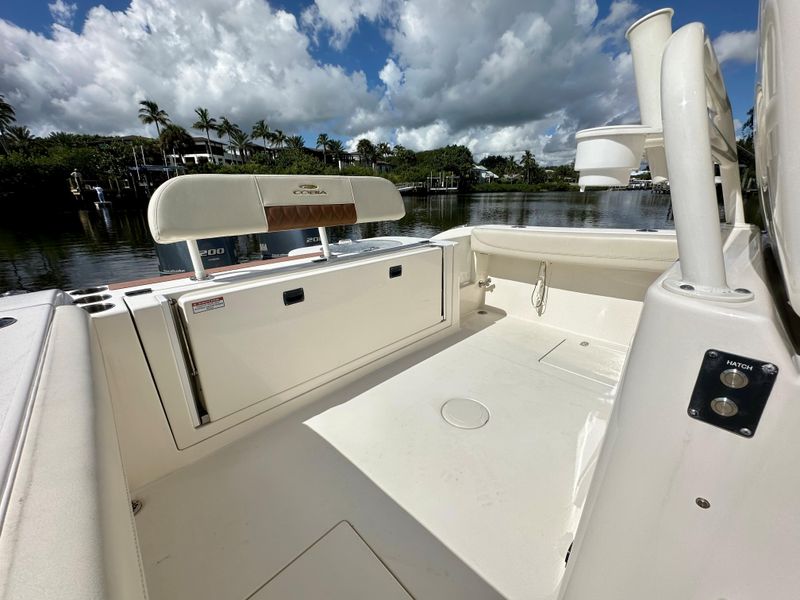 2020 Cobia 280 Center Console