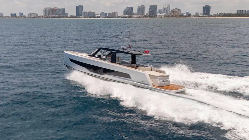 Ladder Yacht Photos Pics 