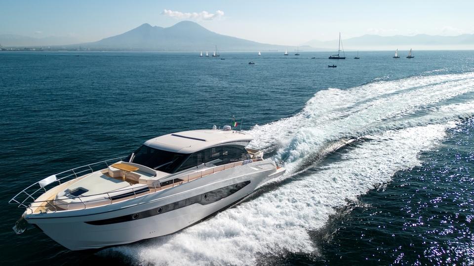 2023 Cayman Yachts S 600