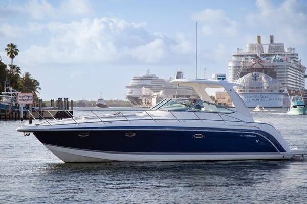 Formula 40 Performance Cruiser