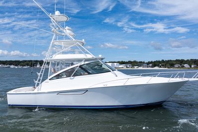 Yacht