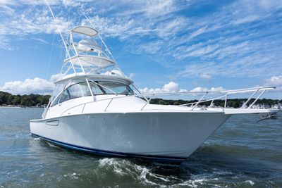 Yacht