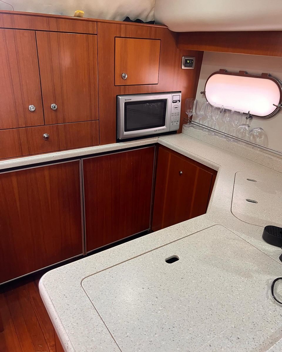 2008 Tiara Yachts 47 