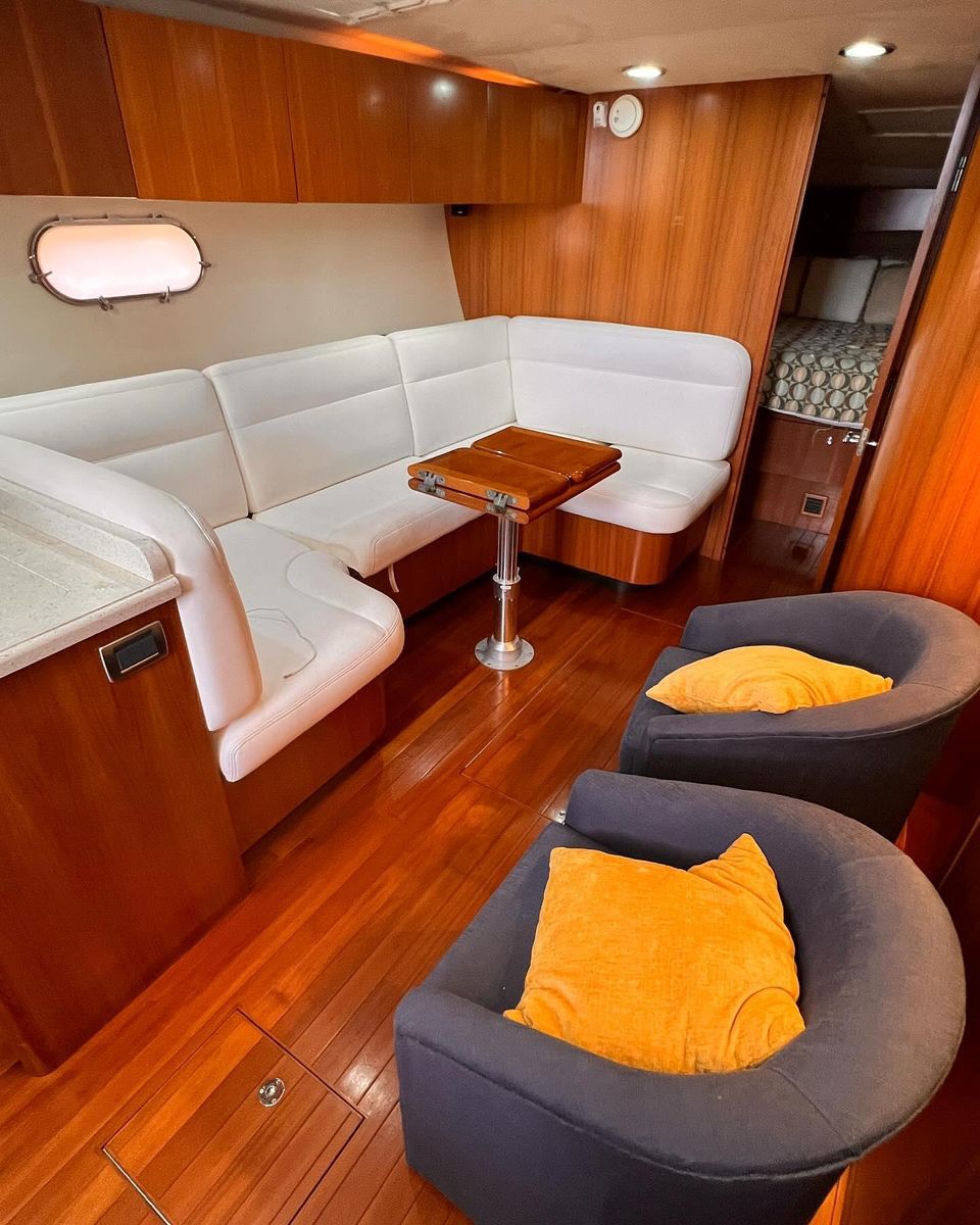 2008 Tiara Yachts 47 