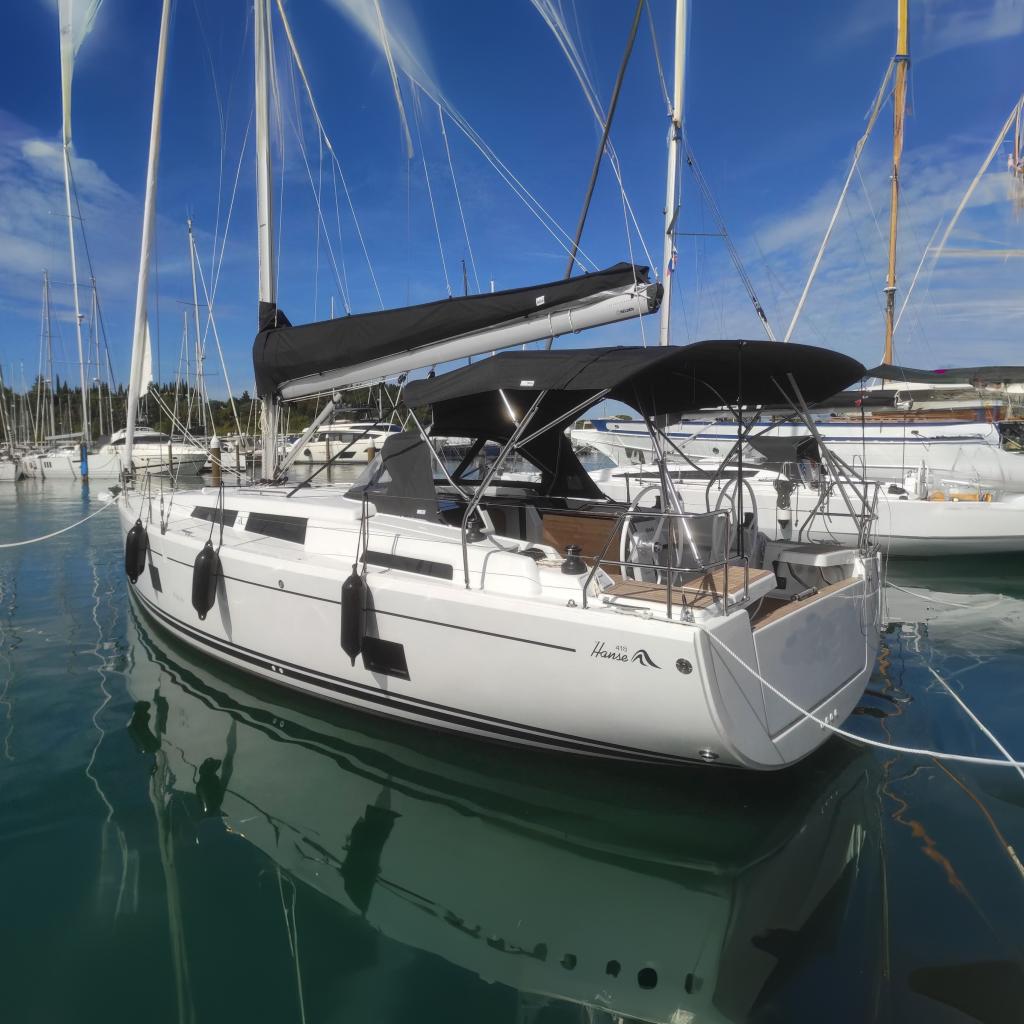 Hanse 418