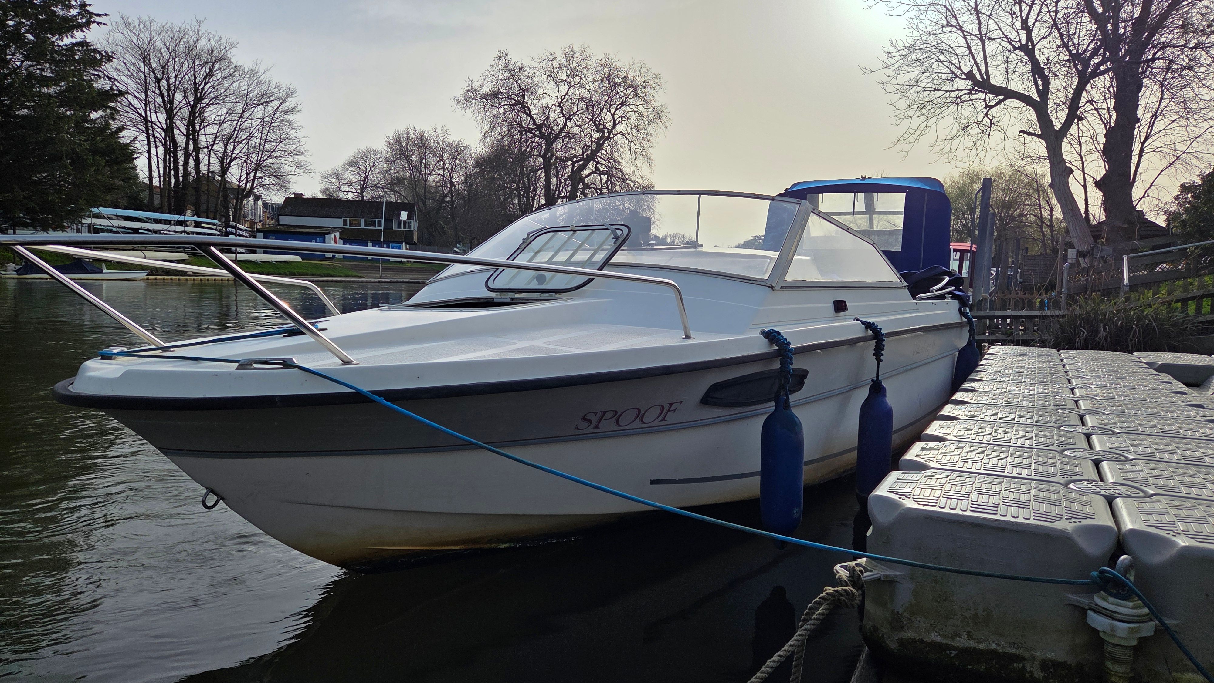 1986 Wave Rider Oldenburg 17