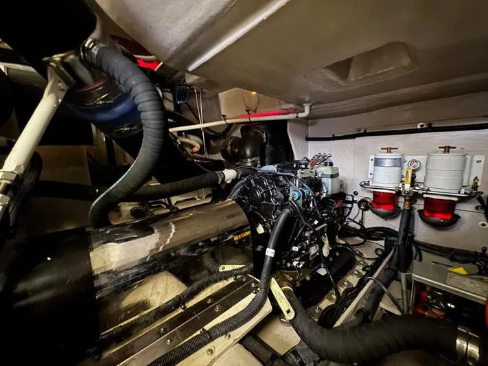  Yacht Photos Pics 2012 Sea Ray 540 Sundancer - Image 51