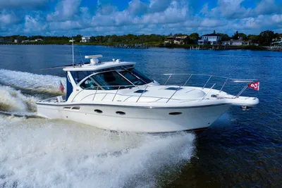 Tiara Yachts 3200 Open