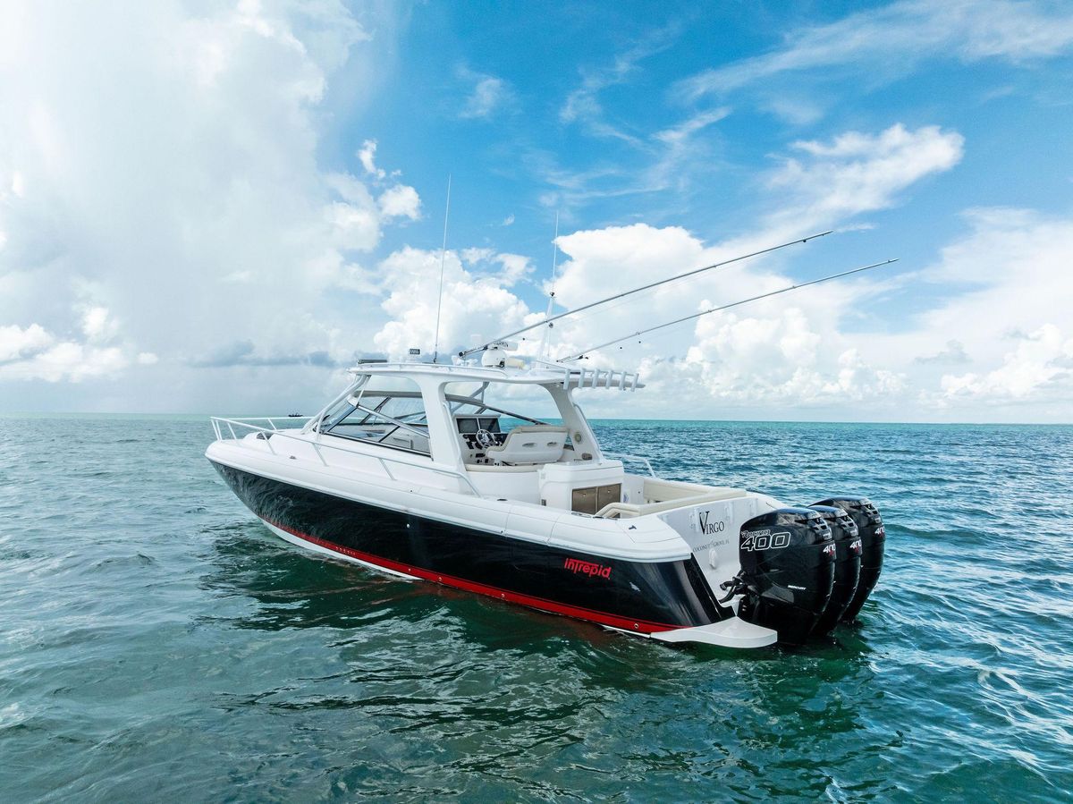 2018 Intrepid 43 