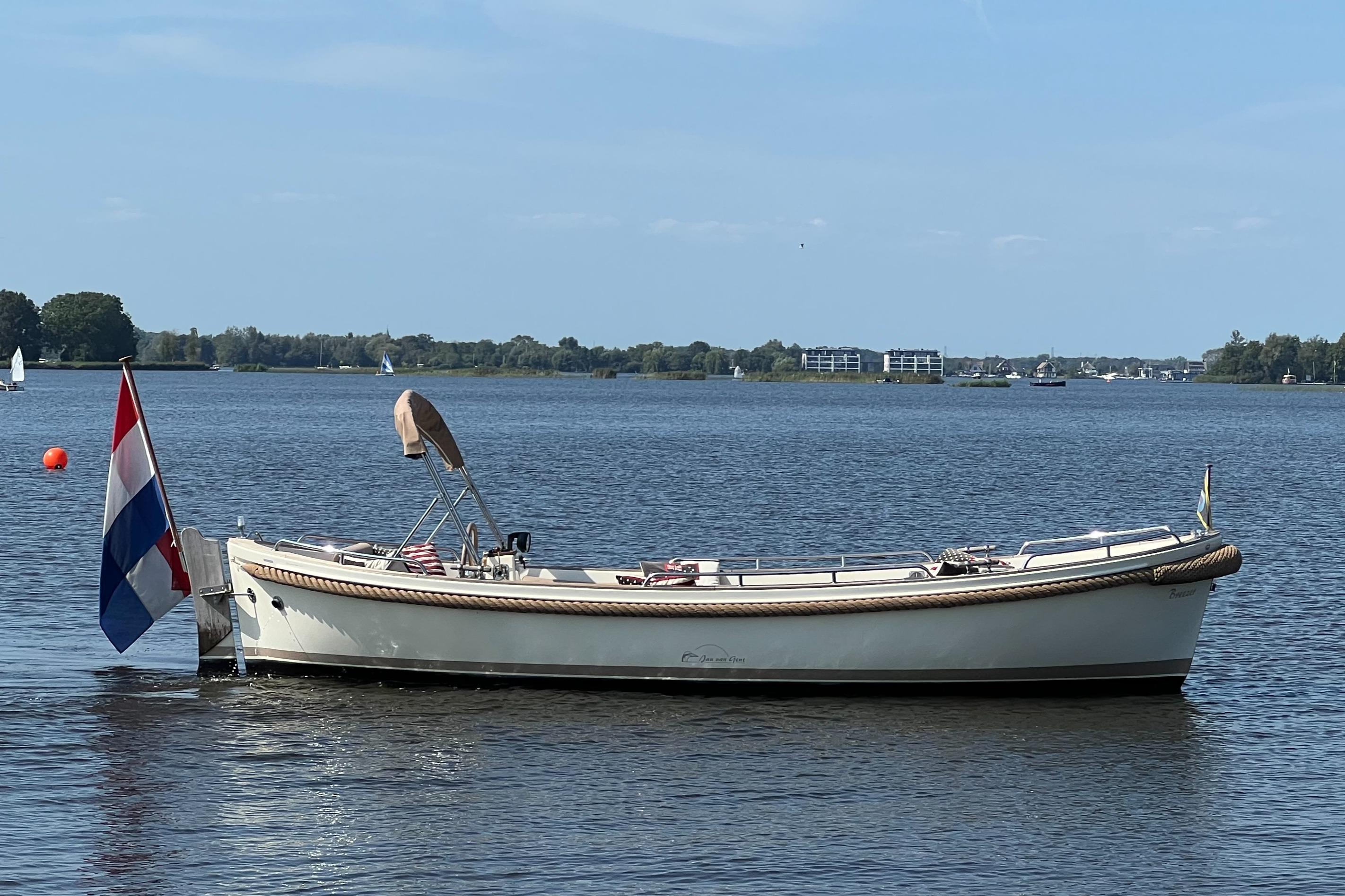 2005 Jan Van Gent 8.20 Open