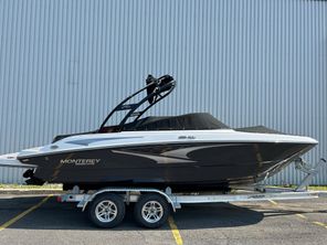 Monterey M-22