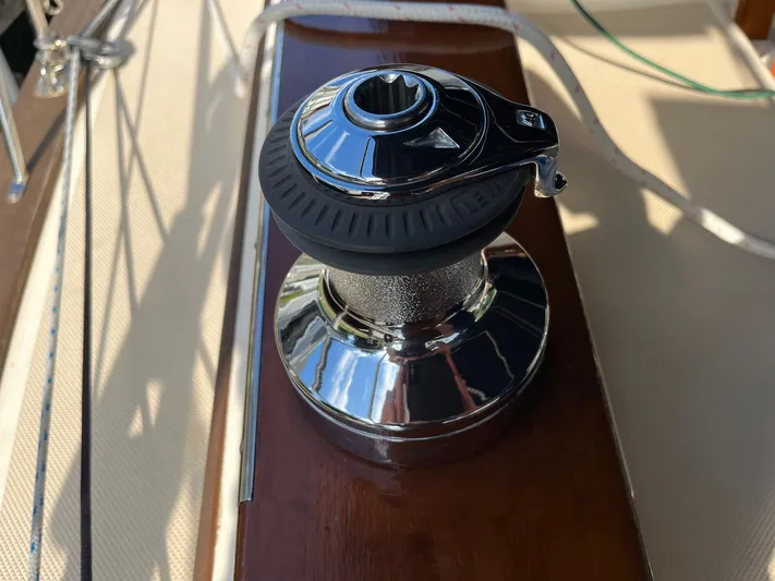 "into The Mystic" Yacht Photos Pics 