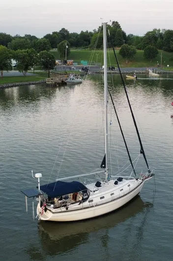 "into The Mystic" Yacht Photos Pics 